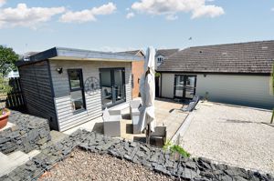 Side, patio, garden room- click for photo gallery